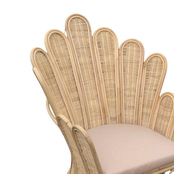 Ðïëõèñüíá Fragia Inart ìå ìðåæ ìáîéëÜñé-öõóéêü rattan 103x90x120åê