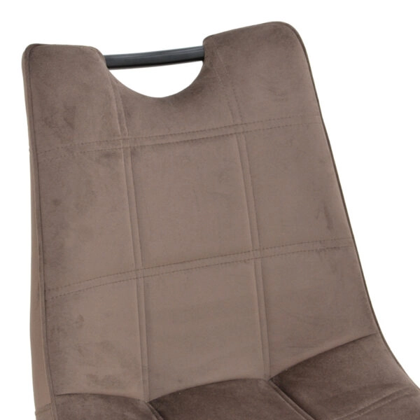 Καρέκλα Nely  βελούδο σε καφέ απόχρωση με μαύρο πόδι 46x61x86εκ