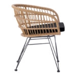Πολυθρόνα Naoki  με μαξιλάρι pe rattan σε φυσική απόχρωση και μαύρα μεταλλικά πόδια 63x61x79εκ