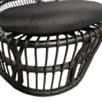Πολυθρόνα Tromso paakoworld pe rattan σε μαύρη απόχρωση με μαύρο μαξιλάρι 80x85x98εκ