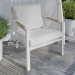 Artekko Alu Πολυθρόνα Αλουμινίου Με Λευκά  Μαξιλάρια (70x95x76)cm