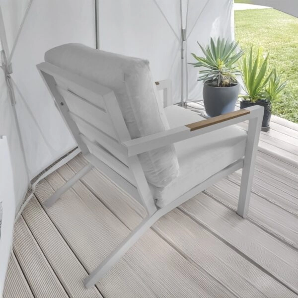 Artekko Alu Πολυθρόνα Αλουμινίου Με Λευκά  Μαξιλάρια (70x95x76)cm