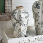 Artekko Aging Λευκό Κεραμικό Βάζο με Γκρι Λουλούδια (13x13x29.5)cm