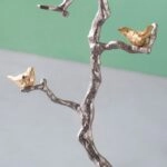 Artekko Branch Ασημί Μεταλλικό Βοηθητικό Τραπέζι με Χρυσές Λεπτομέρειες (43x43x71)cm