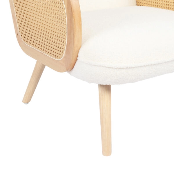 Πολυθρόνα Stedy  λευκό μπουκλέ ύφασμα με πόδι σε φυσική απόχρωση 78x64x82εκ