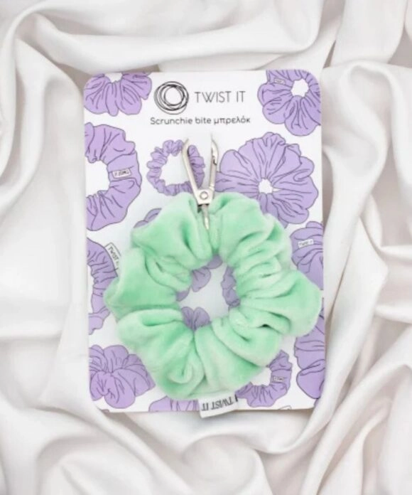 Xειροποίητο Scrunchie Bite Μπρελόκ Skyline σε ανοιχτό πράσινο χρώμα
