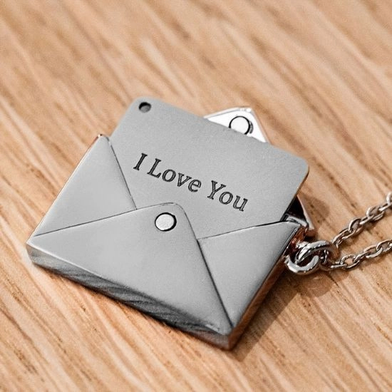 Μενταγιόν Αγάπης