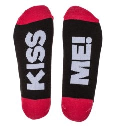 Αστείες Κάλτσες Kiss Me Μαύρο/Κόκκινο
