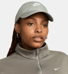 Γυναικείο Καπέλο Nike Club Γκρί