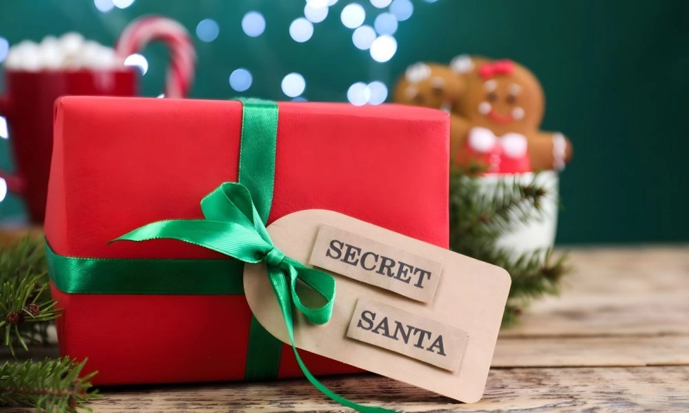 Δώρα για Secret Santa: Πρωτότυπες ιδέες για μικρό budget!