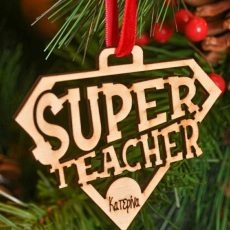 Χειροποίητο Κρεμαστό Ξύλινο Στολίδι “Super Teacher”