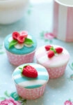 Πινακας σε καμβά YUMMY 3
