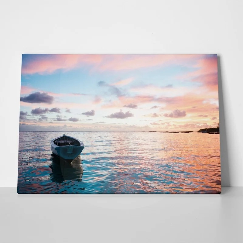 Πινακας σε καμβά FISHERMAN'S BOAT DURING SUNRISE