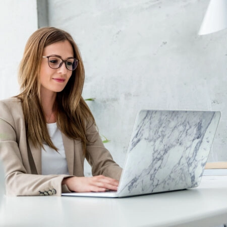 Αυτοκόλλητο Laptop WHITE MARBLE - Laptops Sticky 1