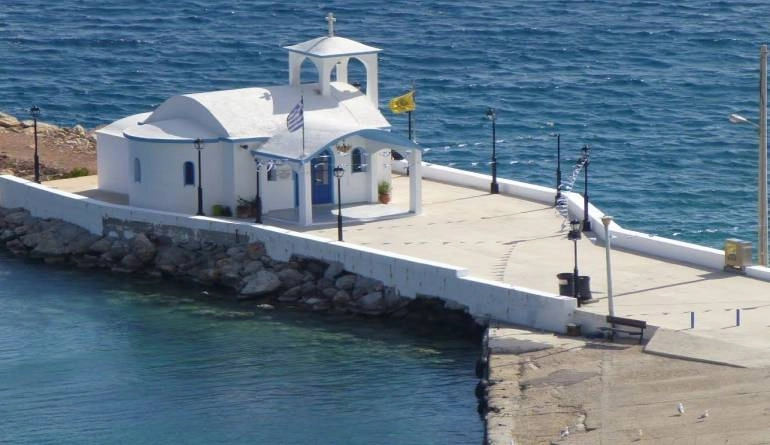 Τα 10 ωραιότερα ξωκλήσια για ένα μαγικό γάμο στην Αττική 6 Παναγίτσα Πάχης Μεγάρων Ιερό Παρεκκλήσιο Γενεσίου της Θεοτόκου