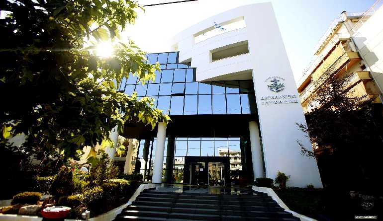 Τα ωραιότερα δημαρχεία για πολιτικό γάμο στην Αττική! 4 Δημαρχείο Γλυφάδας