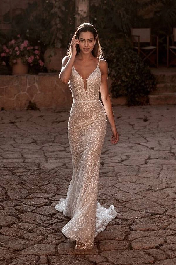 Υπέροχα Νυφικά για πολιτικό γάμο: Επιλέξτε το απόλυτο στυλ! 23 Μακρύ Boho Chic νυφικό φόρεμα για γάμο