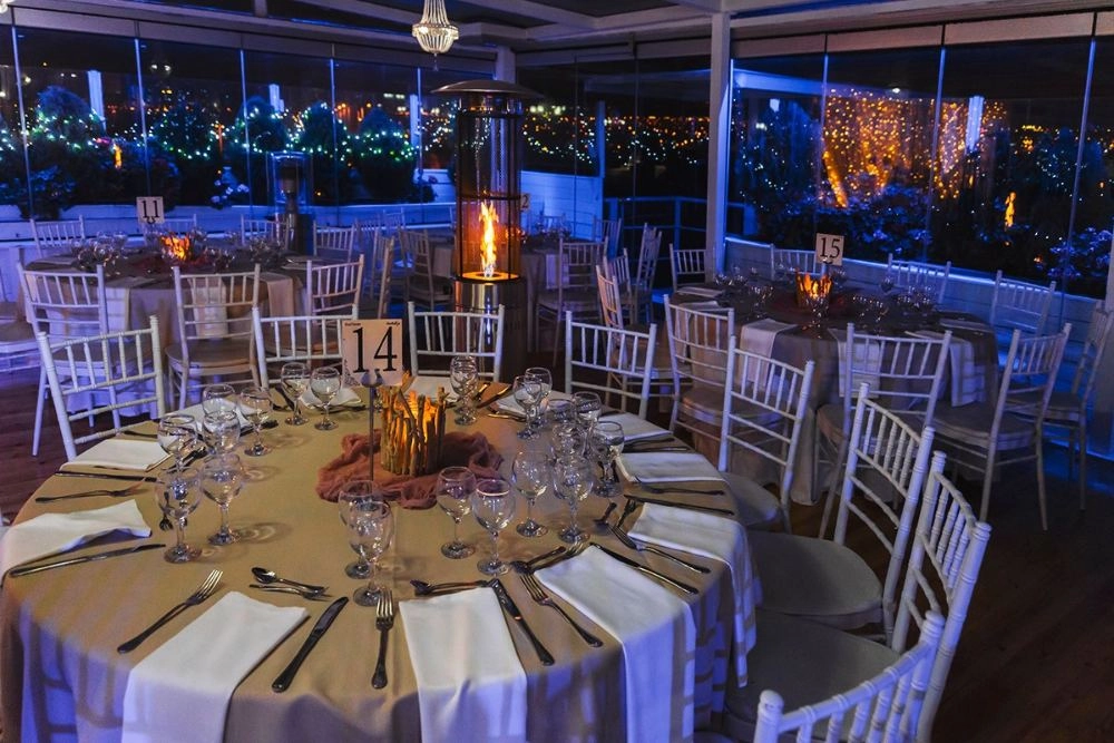 18 Μαγικές ιδέες για έναν εντυπωσιακό χειμωνιάτικο γάμο! 4 Γυάλινη Αίθουσα για γάμο