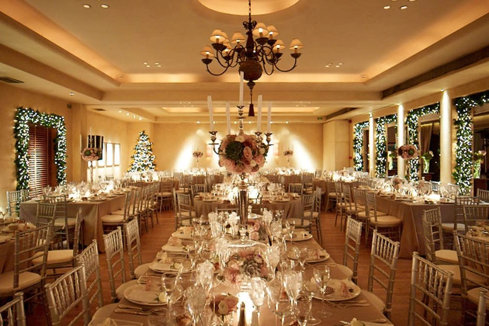 18 Μαγικές ιδέες για έναν εντυπωσιακό χειμωνιάτικο γάμο! 3 The Margi Hotel