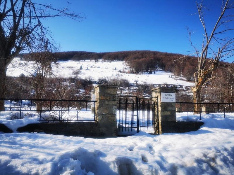 12 Ρομαντικοί χειμερινοί προορισμοί στην Ελλάδα για ζευγάρια 6 Νυμφαίο