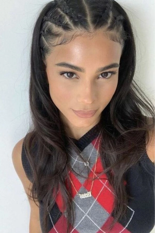 Εύκολο χτένισμα για μακριιά μαλλιά σε γάμο