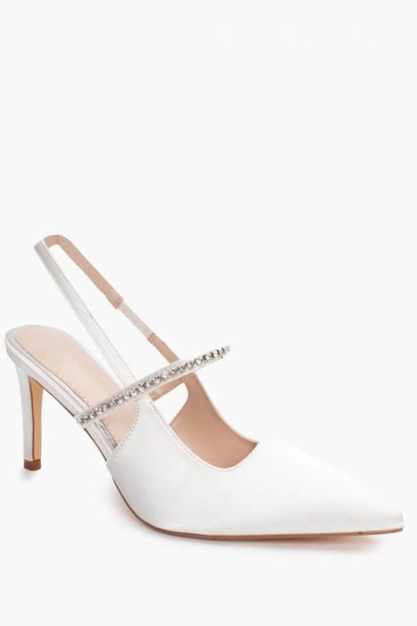 Τα πιο άνετα νυφικά παπούτσια για χορό μέχρι το πρωί! 6 Νυφικές Γόβες με Διακοσμητικό Λουράκι Από Strass