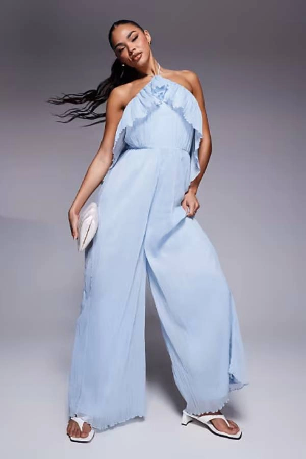 Καλεσμένη σε βάπτιση: Τι να φορέσω ανάλογα την εποχή! 32 Ολόσωμη φόρμα για καλεσμένη σε γάμο σε γαλάζιο