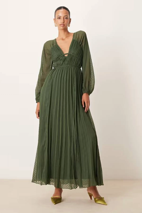 Καλεσμένη σε βάπτιση: Τι να φορέσω ανάλογα την εποχή! 13 Πλισέ πράσινο φόρεμα για καλεμσένη σε βάπτιση