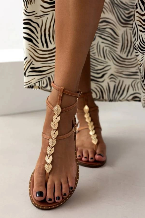 Σανδάλια δερμάτινα με μεταλλικά φύλλα Iris Sandals