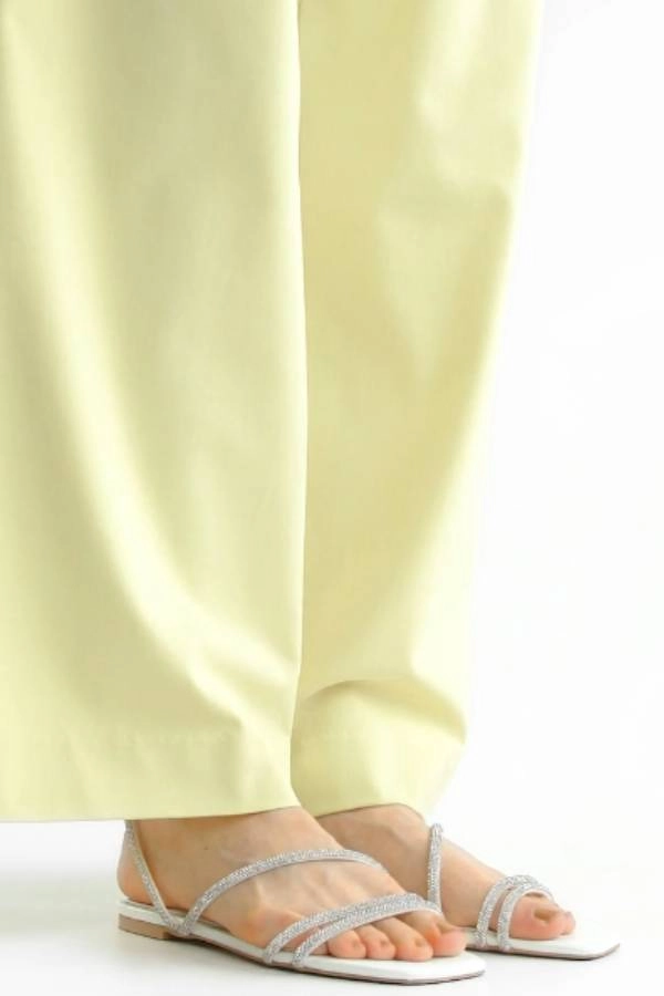 Νυφικά σανδάλια Nine West σε λευκό χρώμα