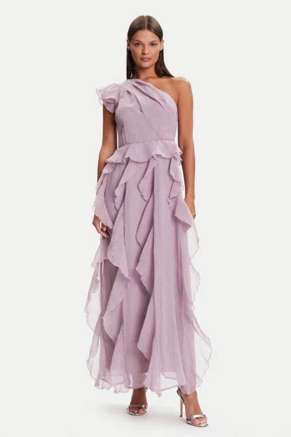 Λιλά μάξι φόρεμα με έναν ώμο και βολάν για καλοκαιρινό γάμο