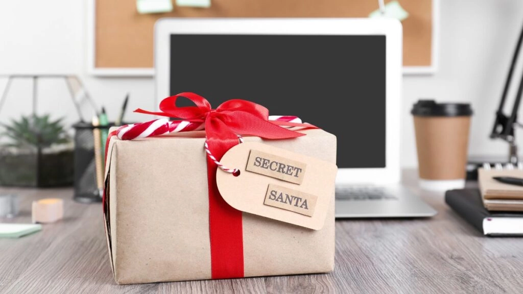 Δώρα για Secret Santa στη δουλειά: Ιδέες για κάθε συνάδελφο 1 Δώρα για secret santa στην δουλειά
