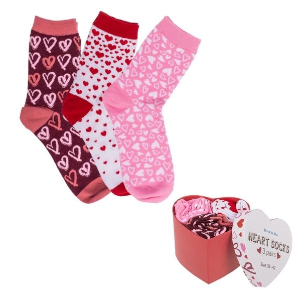 Σετ δώρου γυναικείες κάλτσες με καρδιές - 3 τεμ.
        loading=