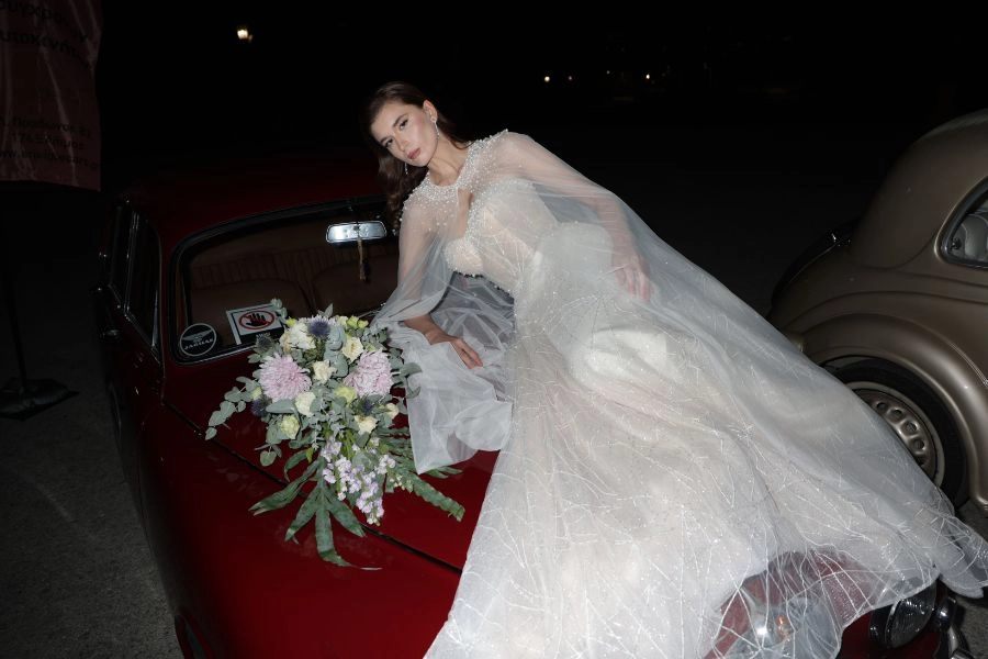 Bridal Expo & BFW 2025: 3.000+ νύφες στο Ζάππειο 12 Νύφη με νυφικό φόρεμα σε καλλιτεχνική φωτογράφιση στο Bridal Expo 2025 στο Ζάππειο Μέγαρο, Αθήνα