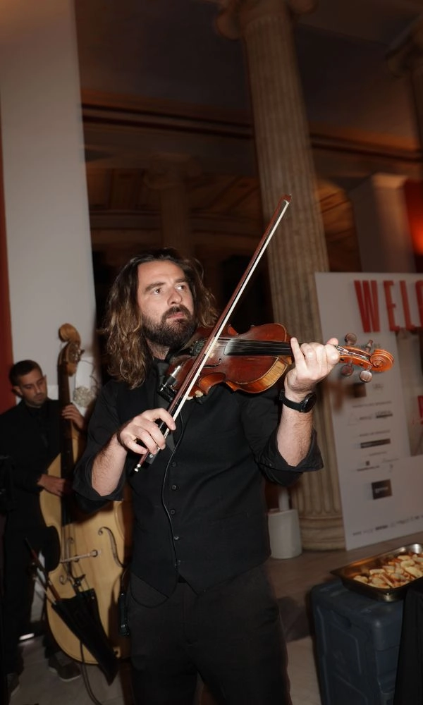 Bridal Expo & BFW 2025: 3.000+ νύφες στο Ζάππειο 4 Ζωντανή μουσική με βιολί στο Bridal Expo – Bridal Fashion Week 2025 στο Ζάππειο Μέγαρο, Αθήνα