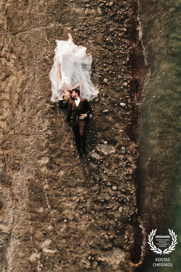 Καλλιτεχνική φωτογράφιση γάμου από ψηλά
