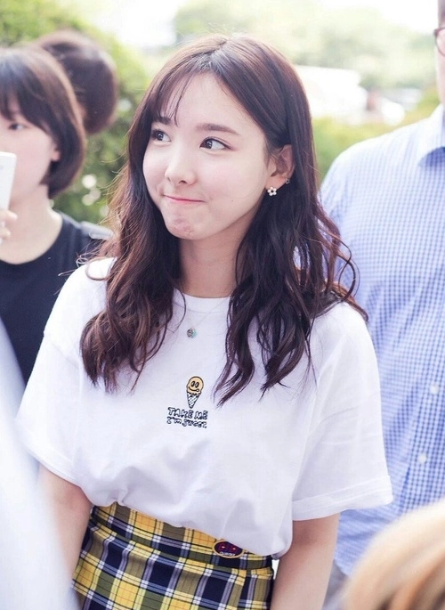 White 'End Of The World' Dinosaur T-Shirt | Nayeon - Twice