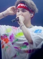 Suga-Own-Design-Graffiti-T-