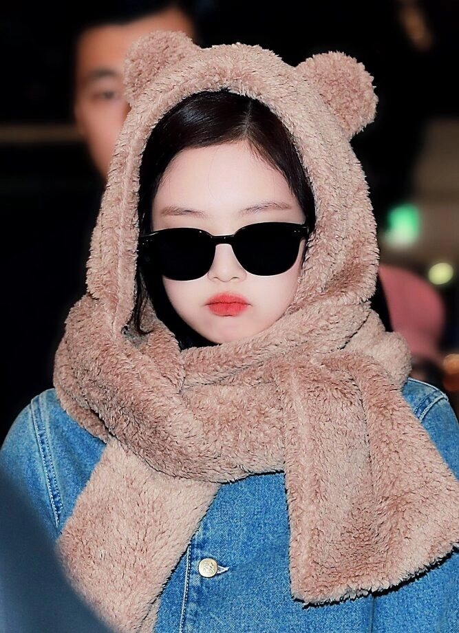 Brown Bear Ears Winter Scarf Hat | Jennie - BlackPink - Fashion Chingu