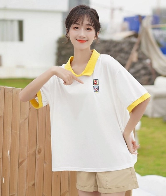 White Loose Polo Shirt With Embroidery - Fashion Chingu