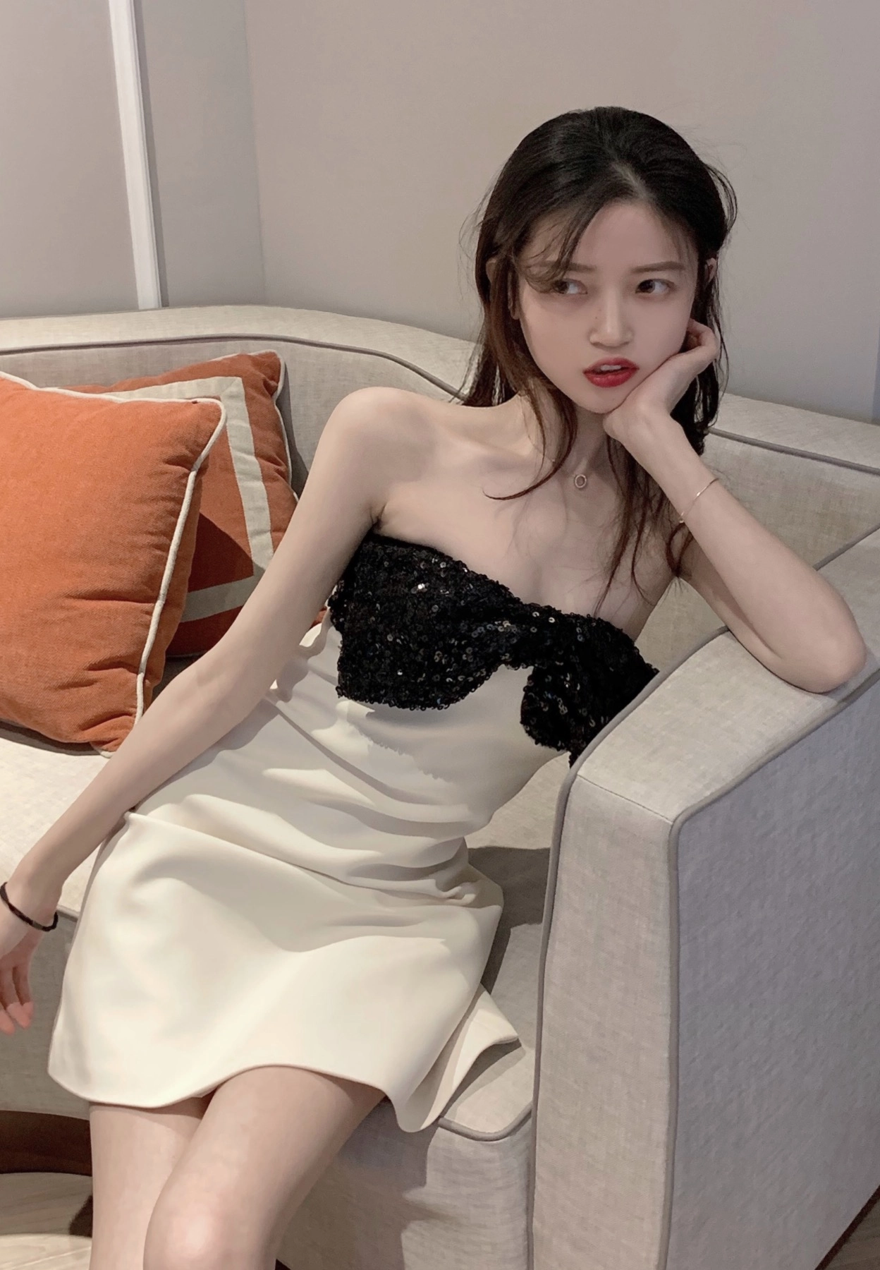 Black Sequined Chest Bow Mini Dress | Jennie - Blackpink