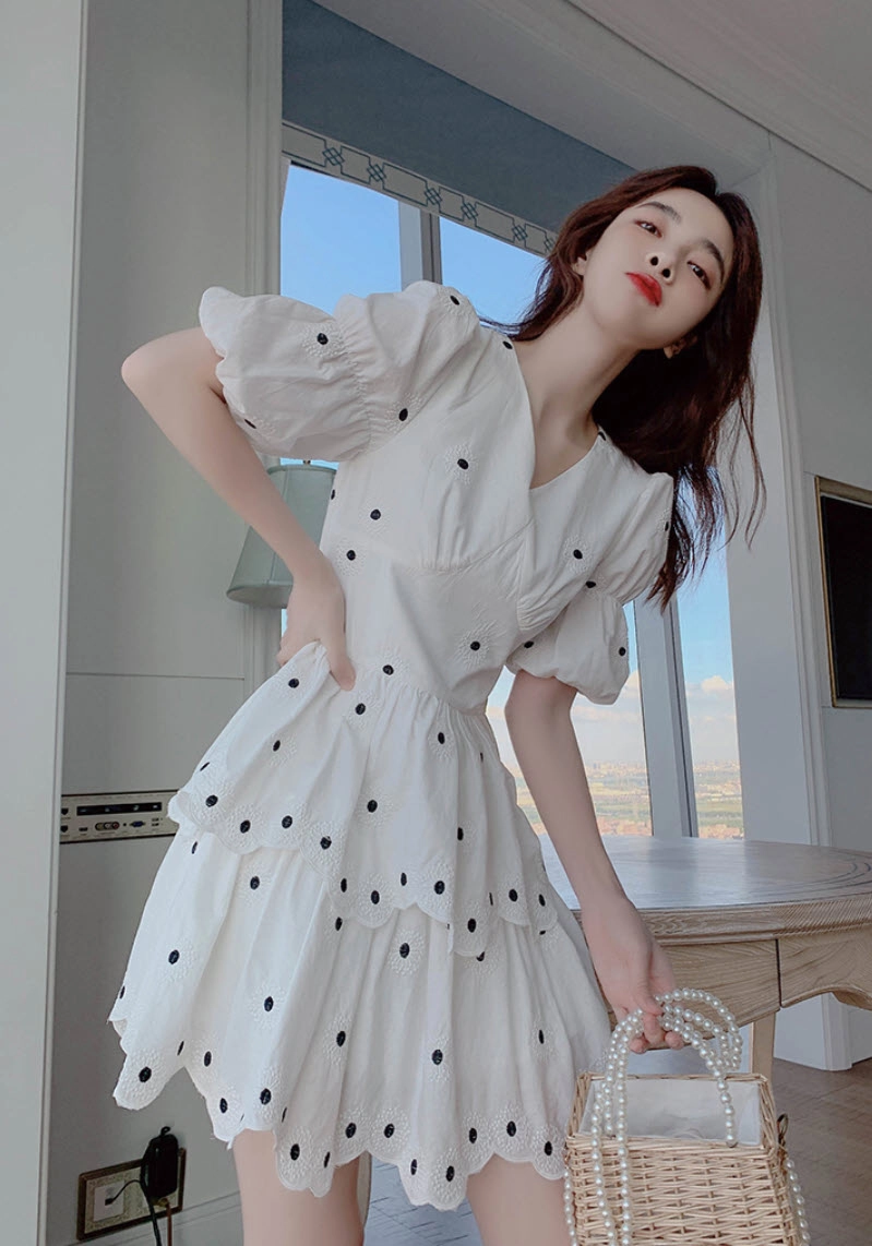 ワンピース [YOUHEE] FLOWER PATTERN PUFF DRESS WHITE YOUHEE] FLOWER PATTERN PUFF DRESS WHITE