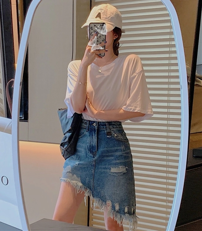 Blue Asymmetrical Distressed Denim Skirt | Shuhua - (G)I-DLE