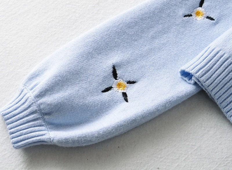 Blue Knitted Top And Cardigan Set | Jennie - BlackPink - Fashion