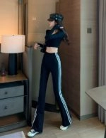 BLACKPINK LISA VIXI TRACK PANTS Lサイズ LISA ALTER EGO MERCHANDISE VIXI TRACK PANTS / BLK - NUBIAN