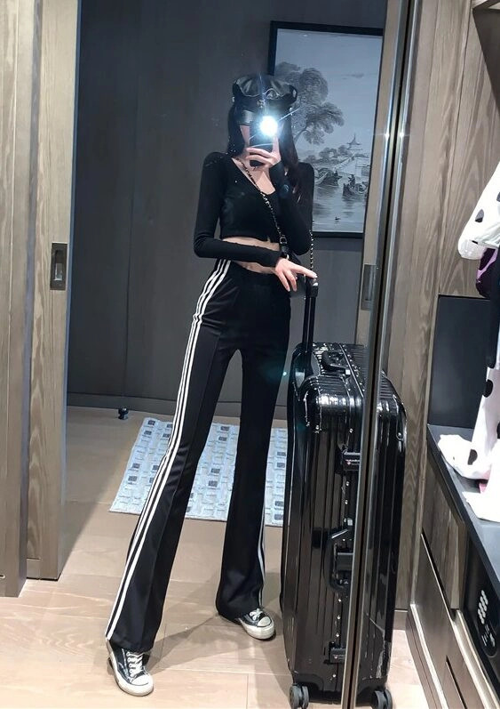 Black Flared Track Pants | Lisa - BlackPink - Fashion Chingu