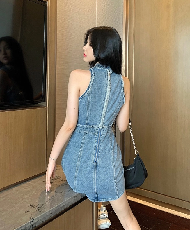 Blue Halter Neck Denim Dress With Chain | Tzuyu - Twice