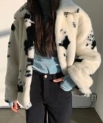 【U LAN】Kicket Cow Crop Fur Jacket Kicket Cow Crop Fur Jacket - ULAN | 60% - Asian Fashion