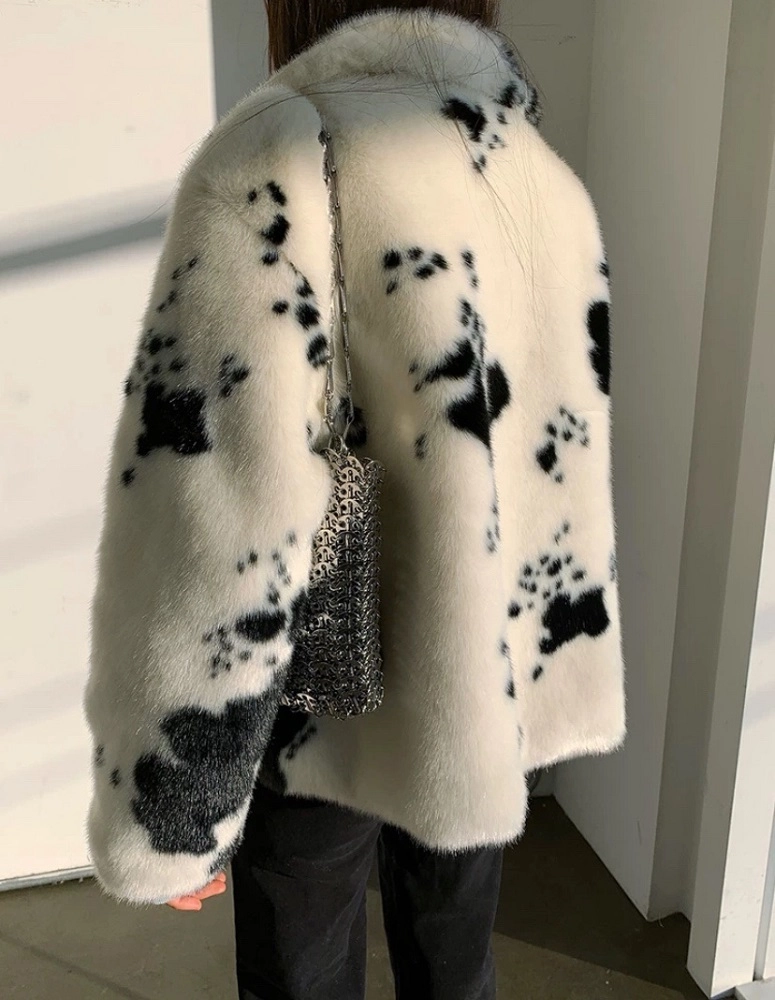 White Cow Print Fur Jacket | Jisoo -BlackPink - Fashion Chingu