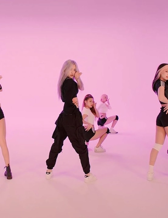 Black Jogger Pants | Rose - BlackPink - Fashion Chingu